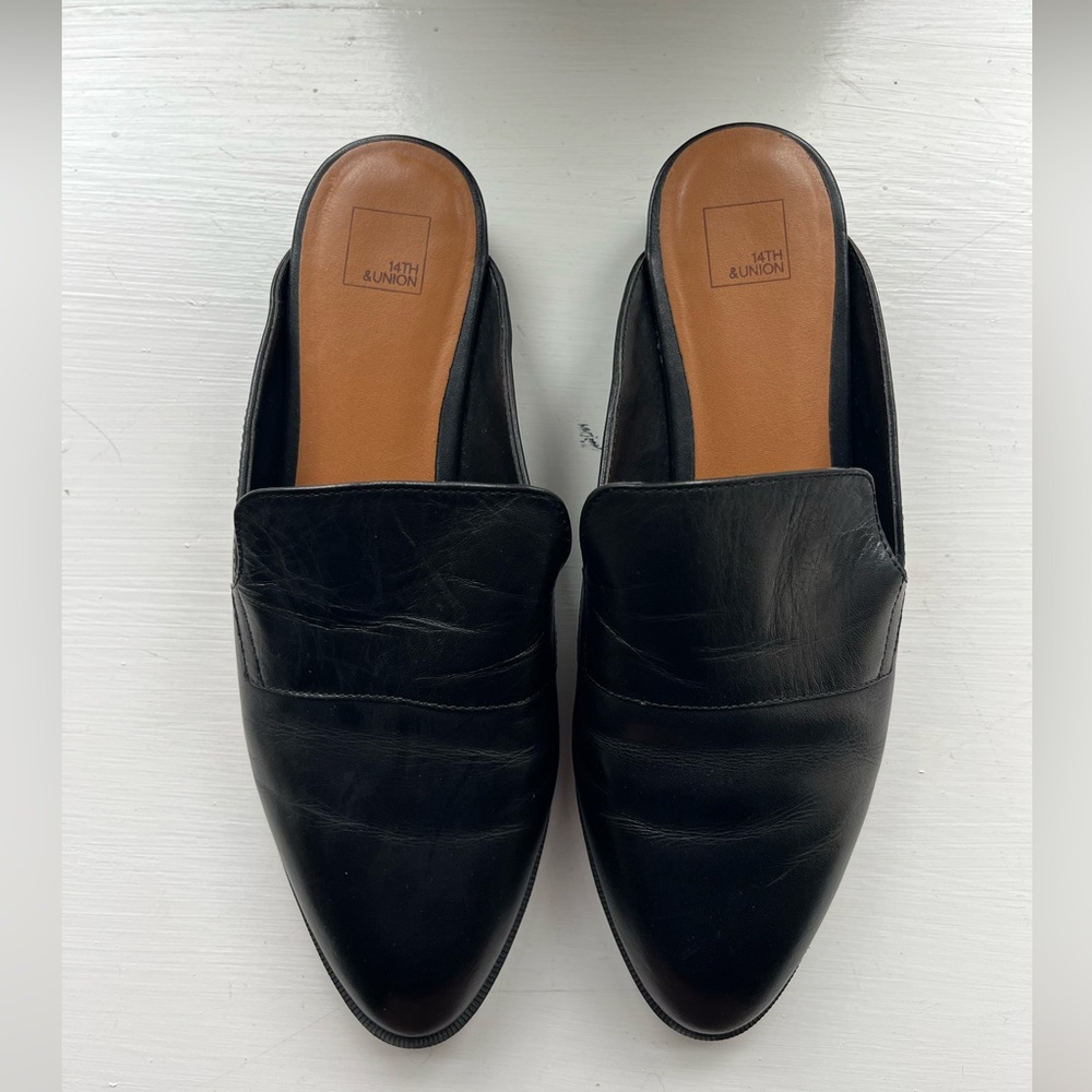 14th & Union Black Leather Mule